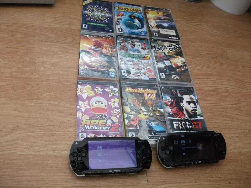 2 sony psp controllers with games