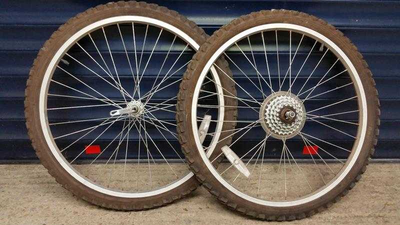 2 x 24quot cycle wheels with tubes and tyres