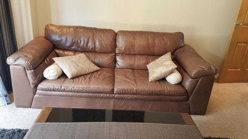 2 x 3 seater leather sofas (nearly new)