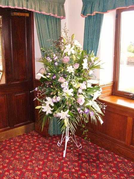 2 x Flower Pedestals