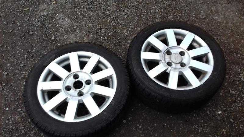 2 X FORD FIESTA ALLOYS WITH TYRES 35