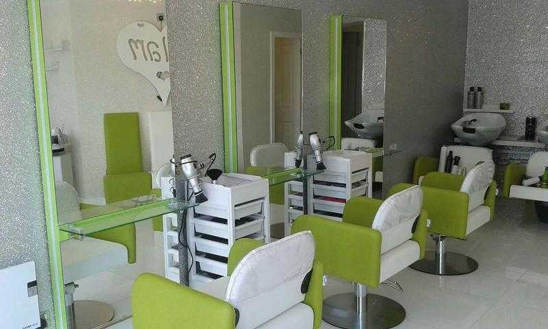 2 x Hairdressing Chairs to Rent