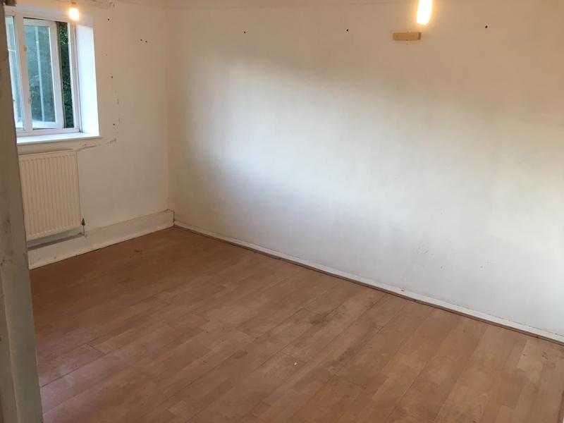 2 x large double bed flat for rent woolwich