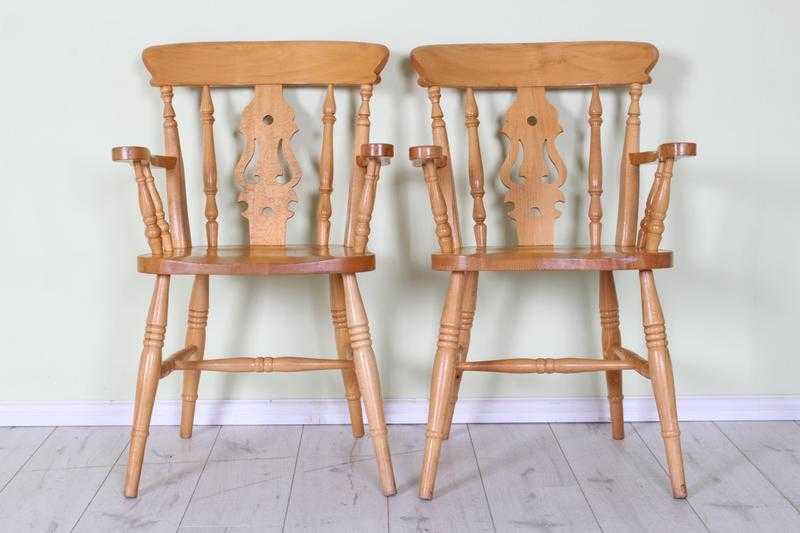 2 X SOLID BEECH CARVER CHAIRS FIDDLEBACK - CAN COURIER