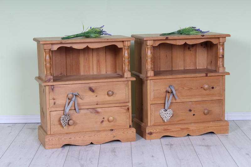 2 X SOLID PINE BEDSIDE TABLES WAXED FINISH QUALITY MADE - CAN COURIER