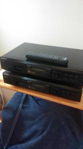 2 x Sony Minidisc Player Recorders