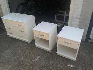 2 x wardrobes, 1 x chest of drawers and 2 bedside chest of draws