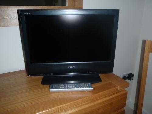 20 inch SONY BLACK TV