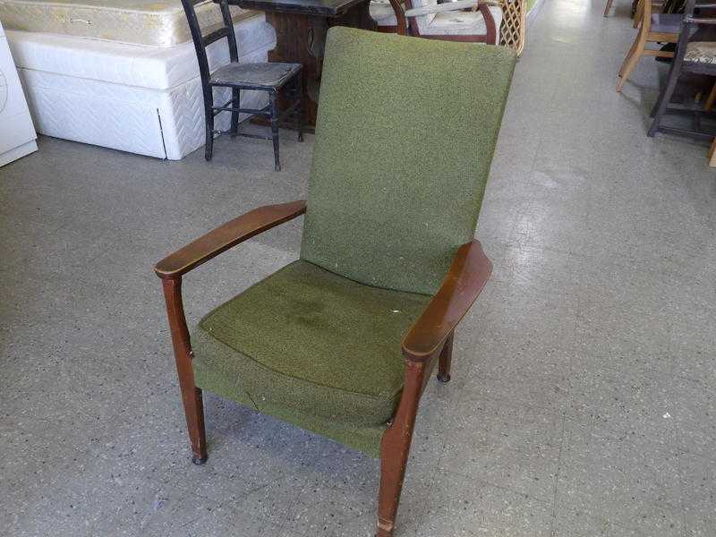 20 OFF ALL ITEMS SALE - Parker Knoll Armchair - Upholstery project