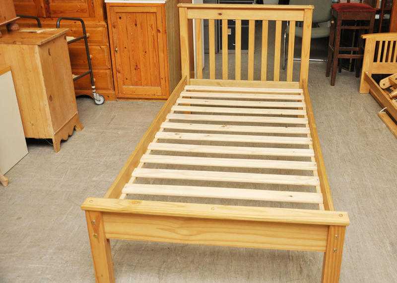 20 OFF ALL ITEMS SALE - Pine 3ft Single Bed Frame - Local Delivery 19