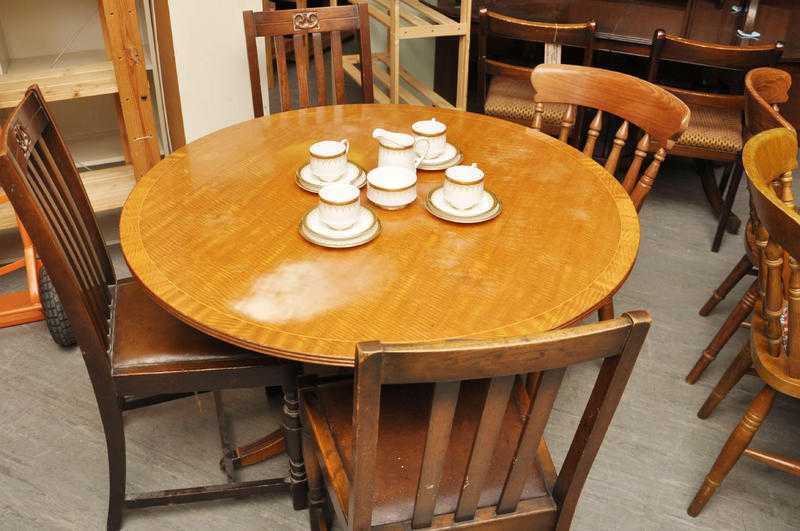 20 OFF ALL ITEMS SALE -  Round Dining Table - Local Delivery 19