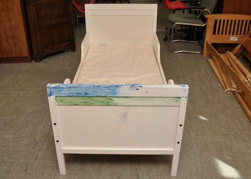 20 OFF ALL ITEMS SALE - Toddler  Child039s Bed With Mattress - Local Delivery 19