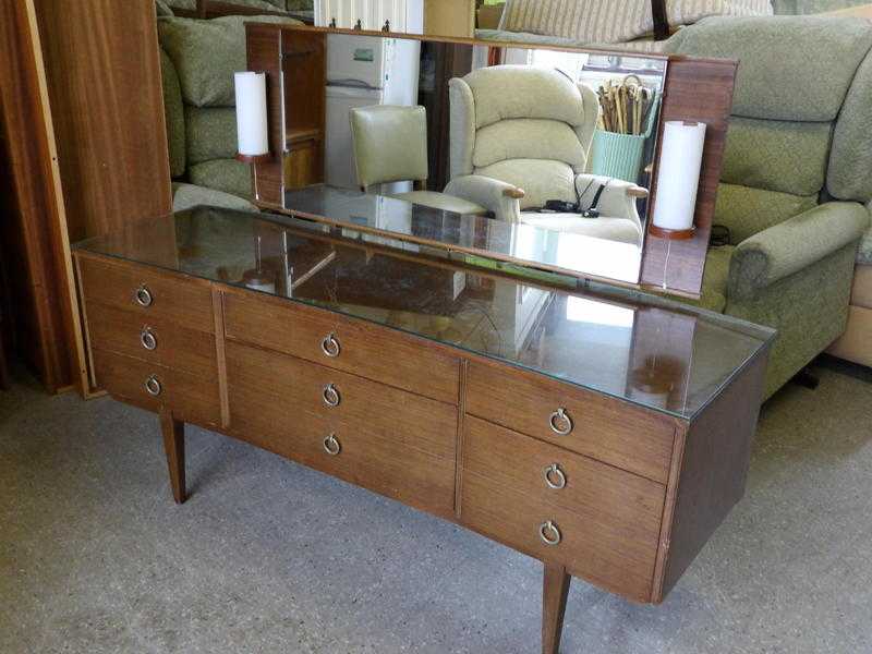 20 OFF ALL ITEMS SALE - Vintage Dressing Table With 6 Drawers amp Mirror, Possibly Early 039Stag039