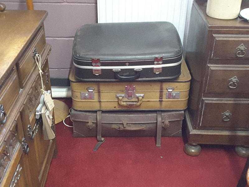 20 OFF ALL ITEMS SALE - Vintage Suitcases - Local Delivery Now ONLY 19