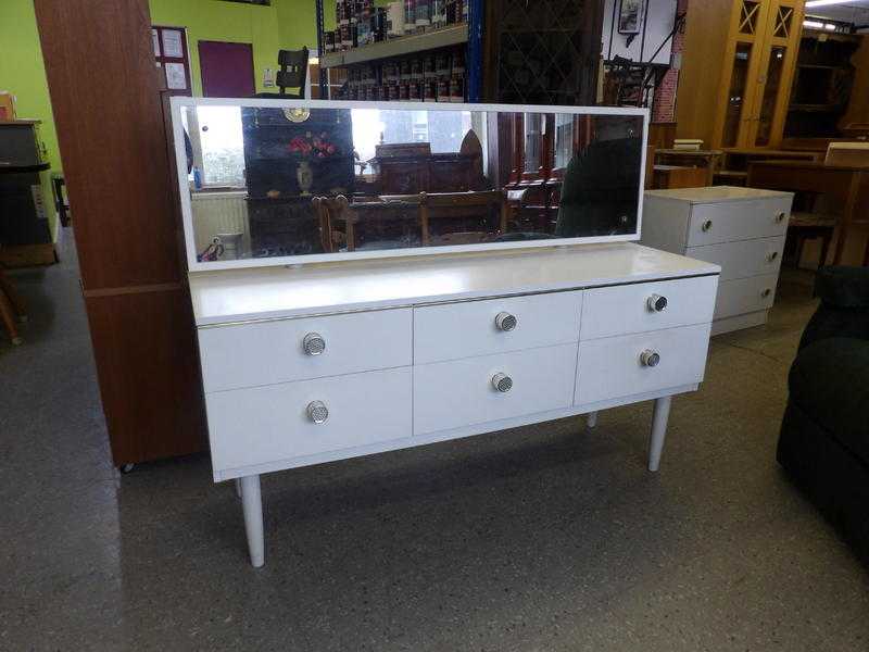 20 off Dressing table with large mirror