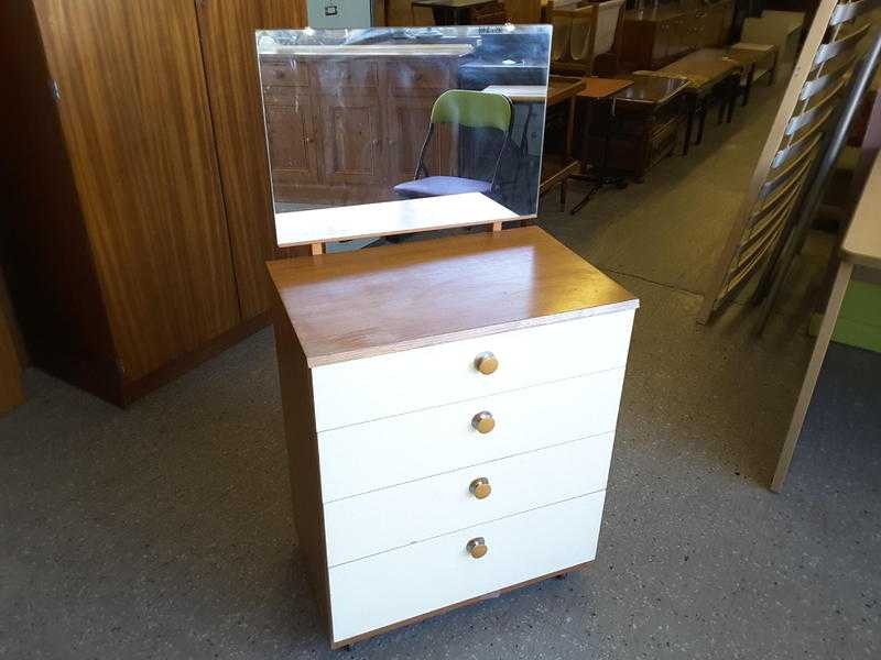 20 OFF SALE - Small Schreiber Dressing Table  Chest Of Drawers With Mirror - Local Delivery 19