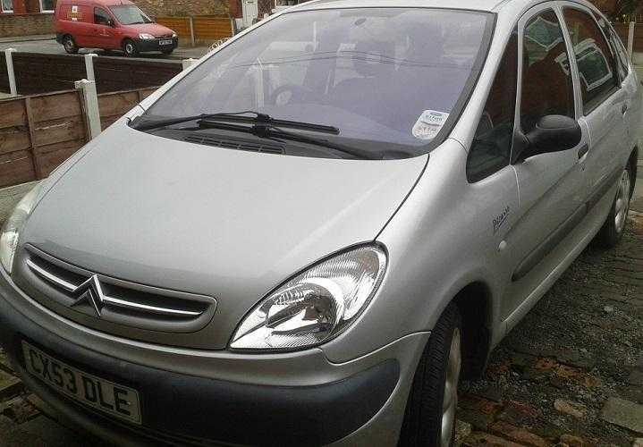 2003 AUTO Citroen Xsara Picasso. Mot Nov, 65,000 miles, Swap trailer tent  folding camper