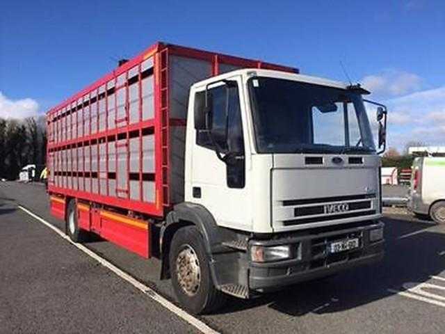 2003 IVECO CARGO TECTOR 180EL21 WITH 24FT LIVESTOCK CARRIER