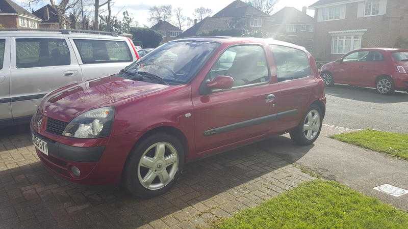 2003 Renault Clio Dynamique - Great Firs Car