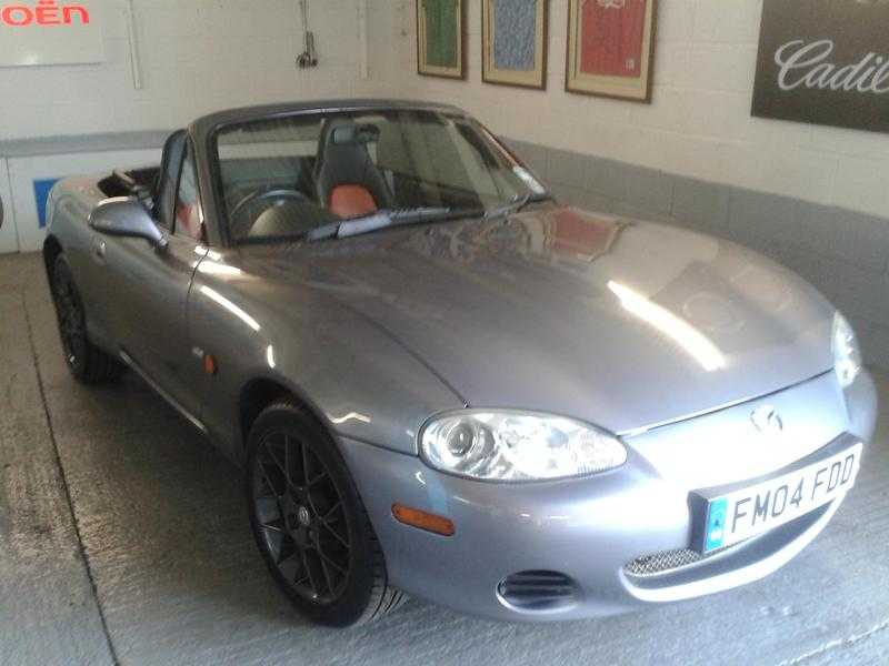 2004 Mazda MX-5 Euphonic