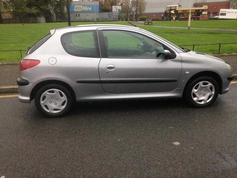 2004 PEUGEOT 206 S HDi 1398cc Turbo Diesel Manual 5 Speed 3 Door Hatchback