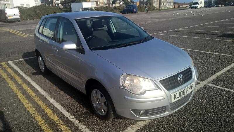 2006 VW Polo 1.2 S (64BHP) 12v, 5dr, silver, air con, remote locking, new MoT