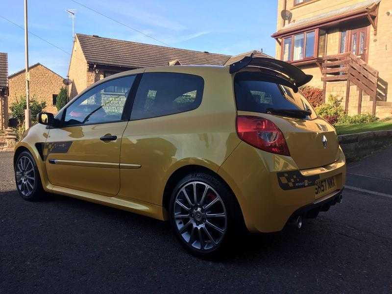 2007 57 RENAULT CLIO RENAULTSPORT 2.0 VVT 197 CUP F1 TEAM R27 SPECIAL EDITION