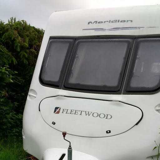 2007 Fleetwood Meridien 560 4  berth tourer with dorema awning and lots of accessories