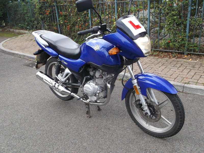 2009 Ajs JS 125 E  IN EXCELLENT CONDITION AND LEARNER LEGAL