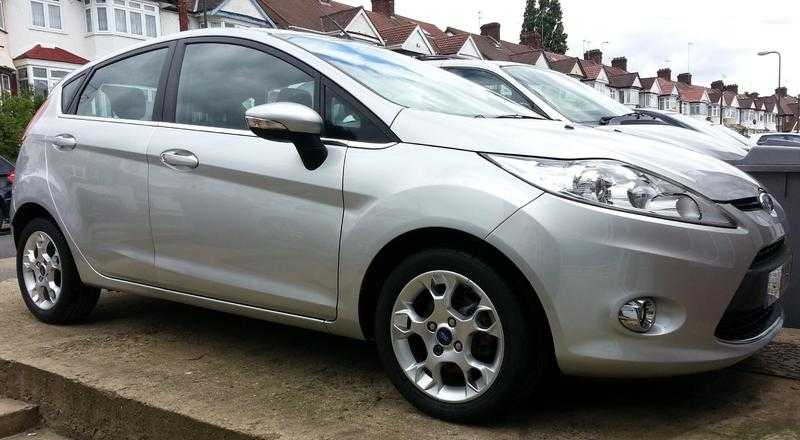 2011 61 Reg Ford Fiesta 1.25 Zetec 5 Door Hatchback