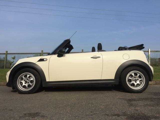 2012 MINI One Convertible in Pepper White with LOW MILES