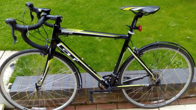 2015 GTS Sportive Road Bike