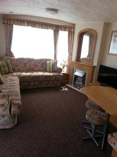 2016 - 3 Bedroom Caravan to rent in Skegness