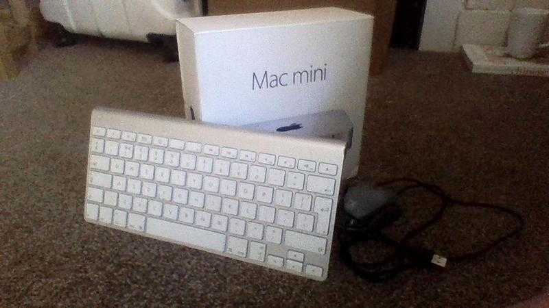 2016 Apple Mac Mini imac 500gb HD, latest macOS, mouse, hdmi and a wireless apple keyboard