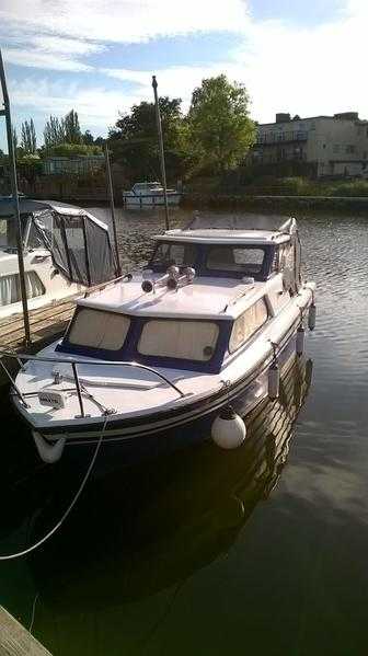 20ft cabin cruiser