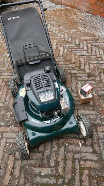 21quot Craftsman petrol lawnmower