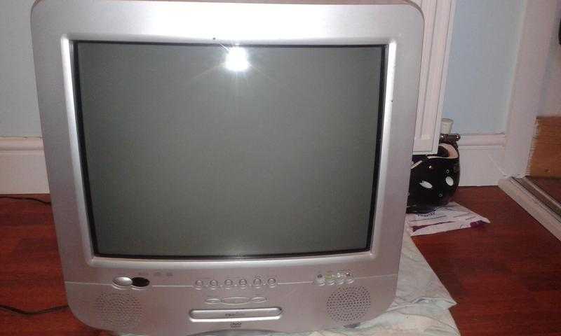 21quot Proline tvdvd combo