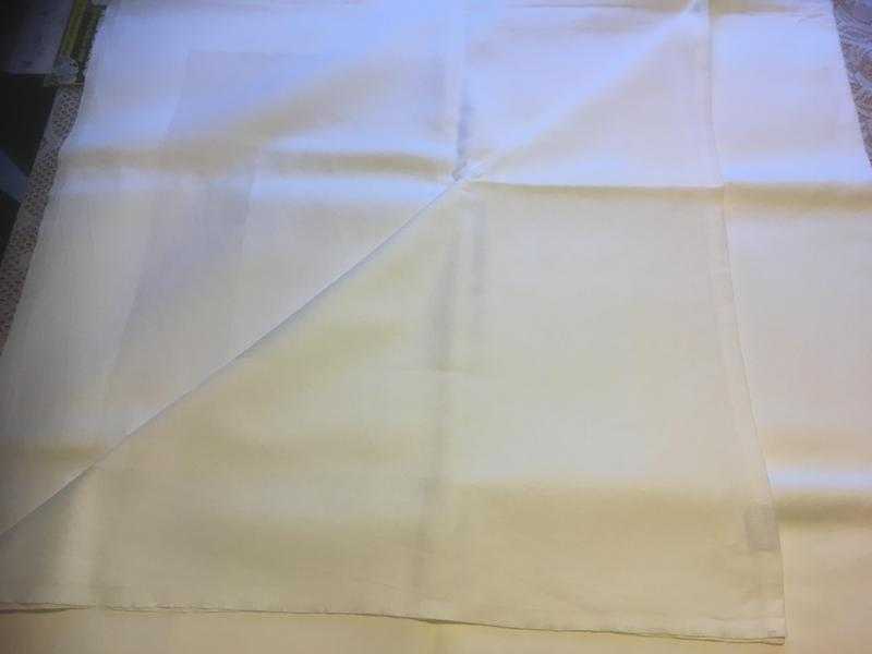 25 x 100 Cotton Satin Band White Table Cloth (160x160cm) (63quotx63quot)