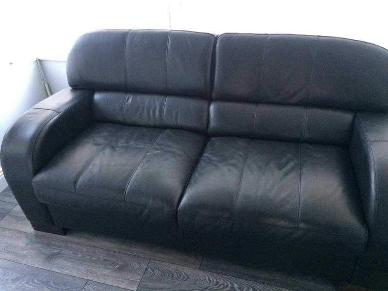 2x leather settees