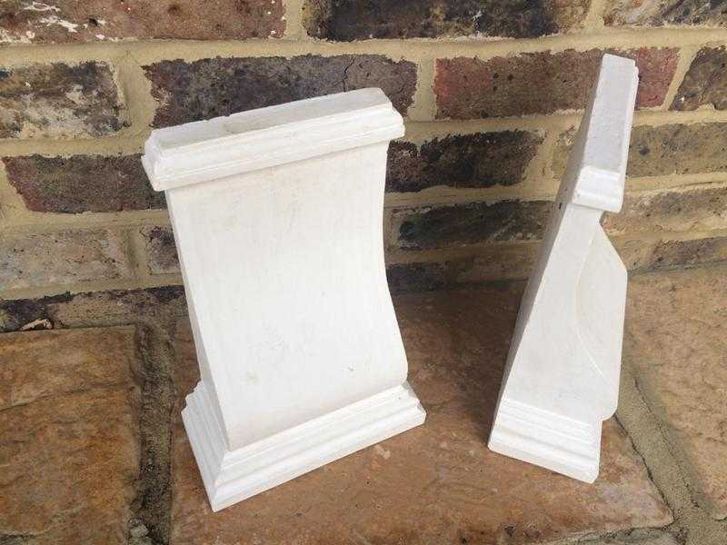 2x (two) Victorian style Plaster Corbels