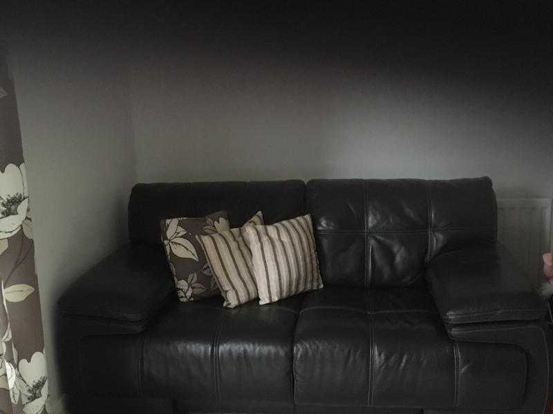 2x3seater leather settee