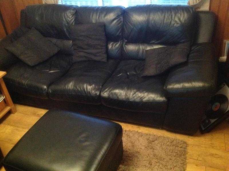 3 and 2 seat leather sofa and footstool