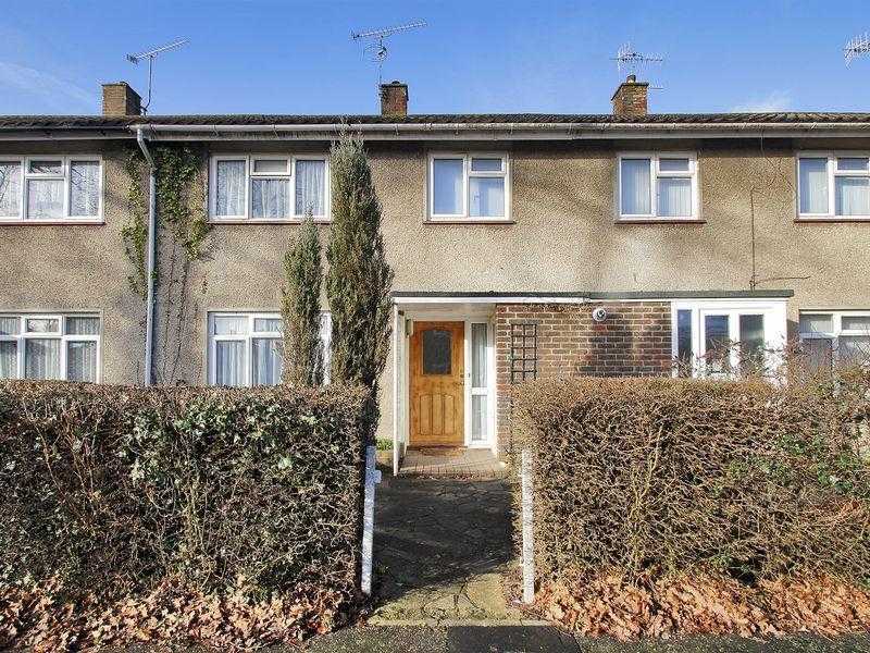 3 Bed property to rent in Three Bridges, Crawley (Near Tesco, Gatwick, School, Railway station)