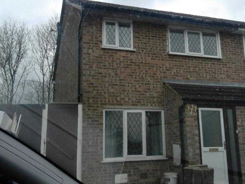 3 bed semi-detached house for rent in Furzton, Milton Keynes