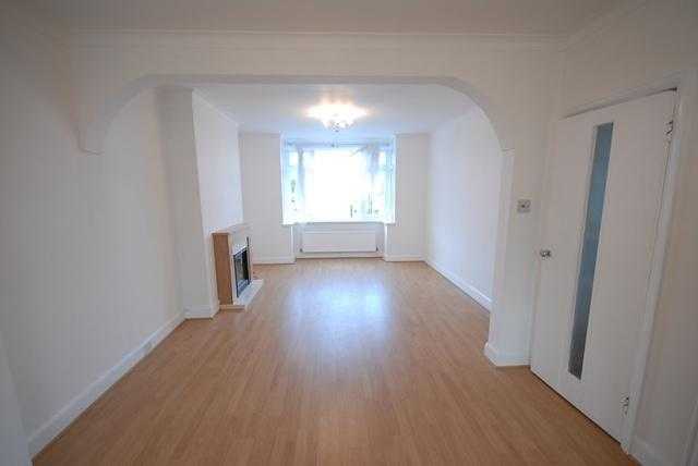 3 bedroom house in Colliers Wood