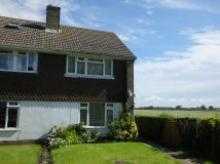 3 bedroom house in Foxglove Close Ringmer