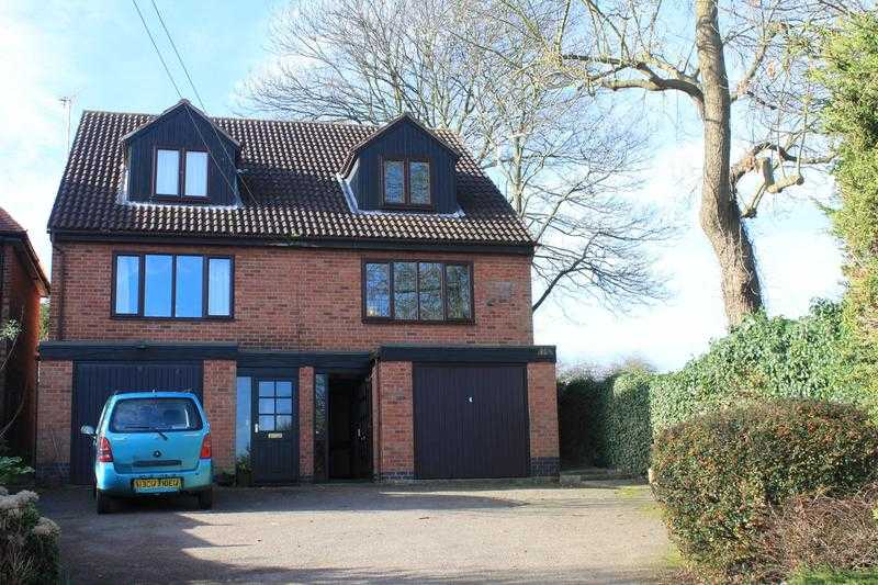 3 Bedroom semi-detached house for sale in Birstall, Leicestershire