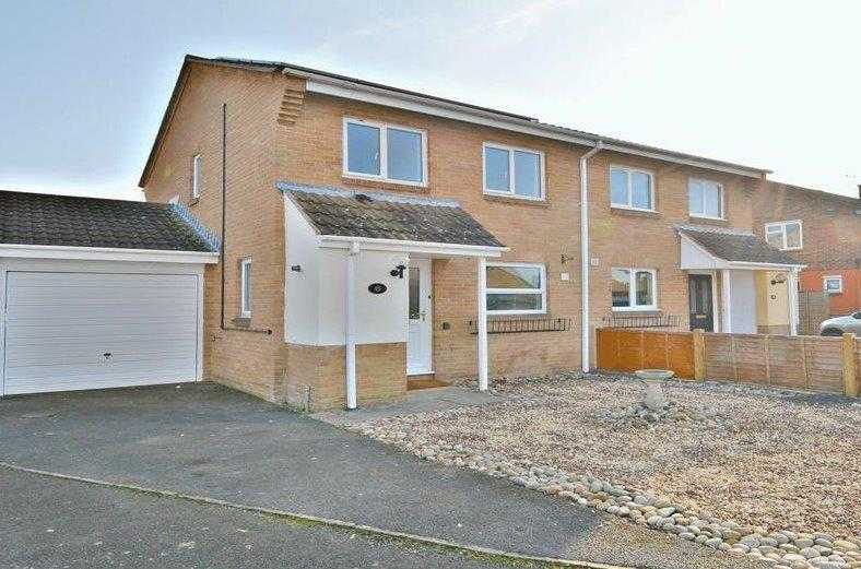 3 bedroom semi detached house to let