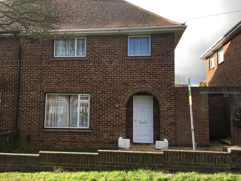 3 Bedroom Semi Detached House with a very large west facing Garden