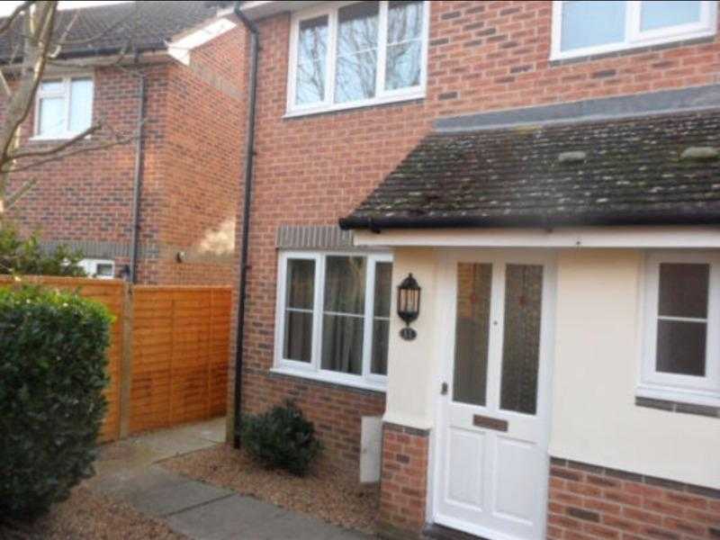 3 bedroom semi-detached house with garage Stone Cross